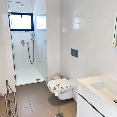 Villa Exclusive With Heated Private Pool